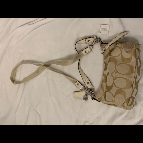 Coach Cross Body Monogram Bag - Picture 2 of 3